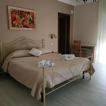 S. Elia 3*