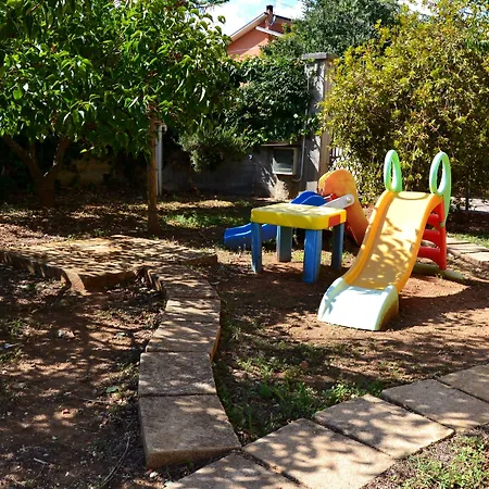 לינה וארוחת בוקר S. Elia קלטניסטה